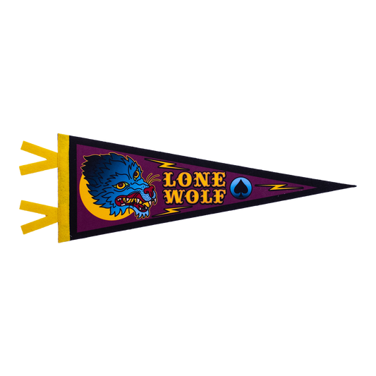 Lone Wolf Pennant 48 cm
