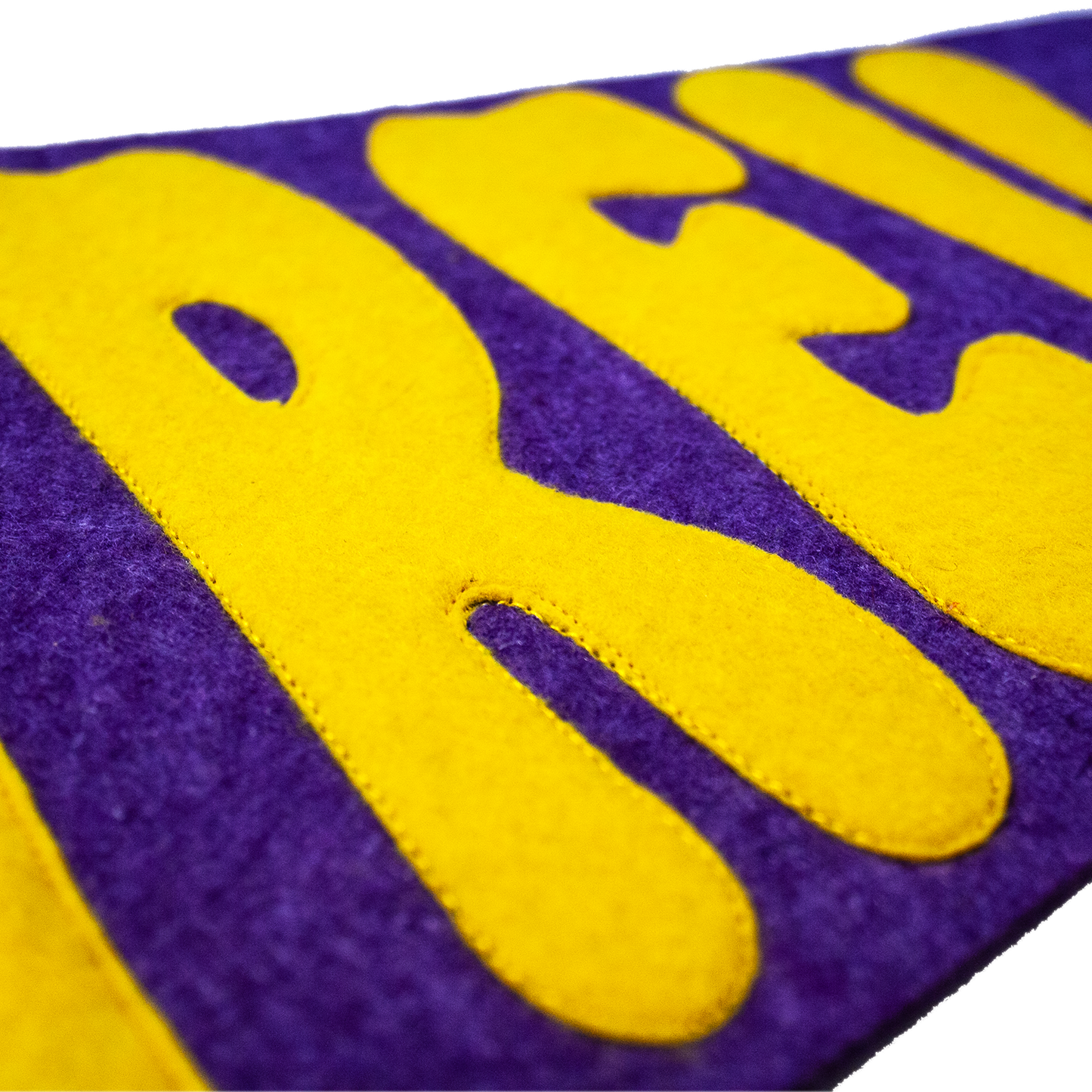 Rev It Up  Pennant 67 cm
